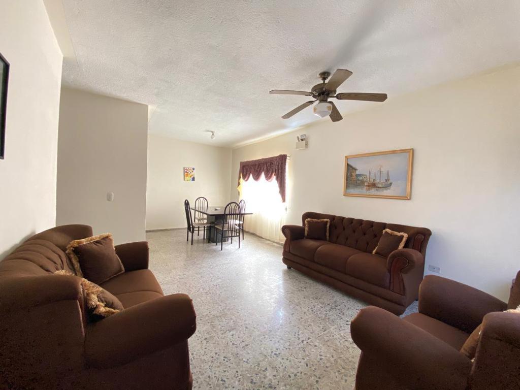 Villas Del Mar La Ceiba Extérieur photo